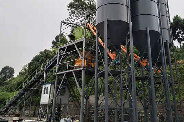 早期購買混凝土攪拌站的老用戶該做哪些改進(jìn)來應(yīng)對(duì)環(huán)保測(cè)評(píng)呢？